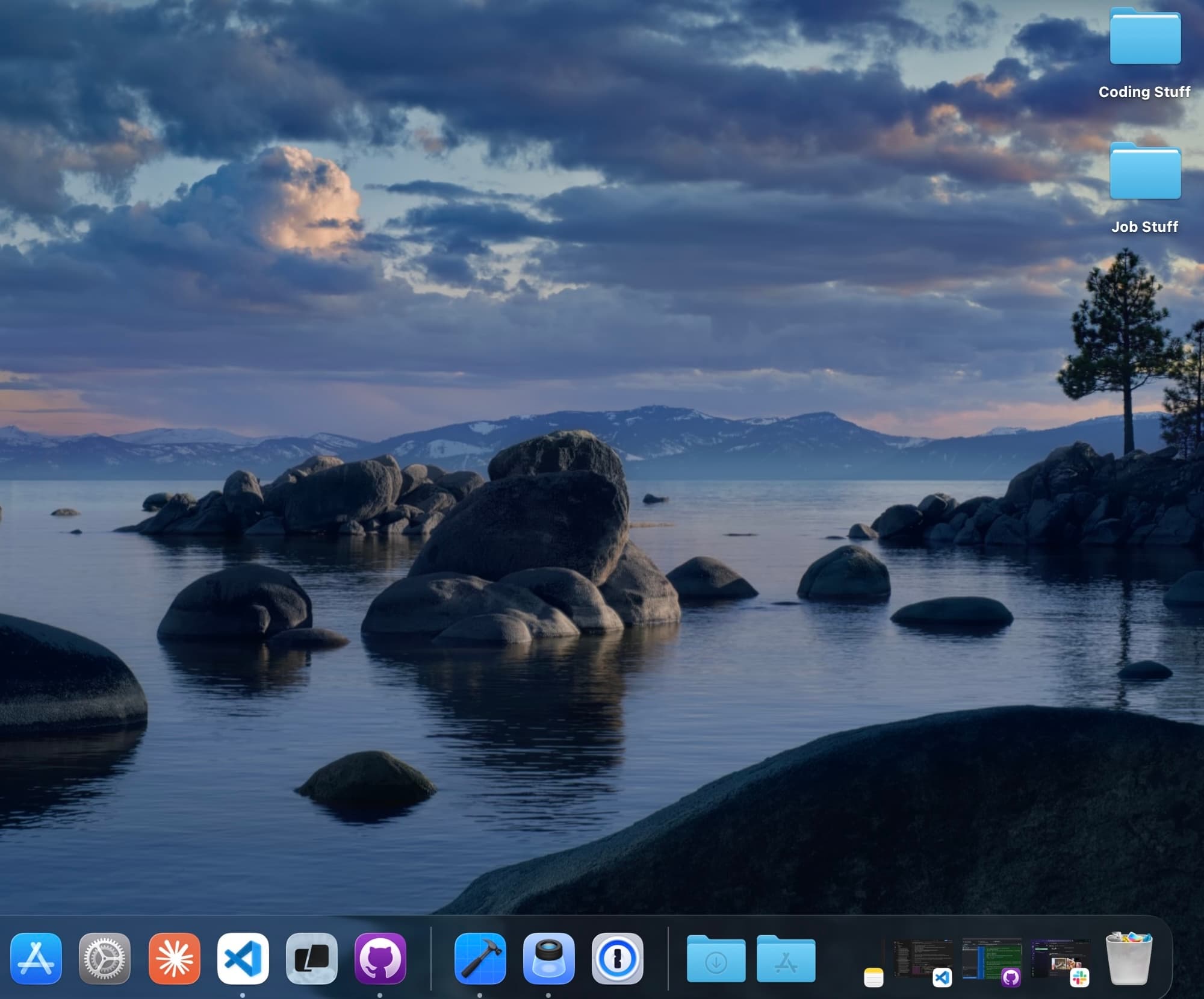 Keiana's Desktop